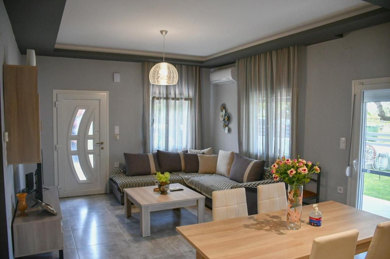 Villa Kostas Chaidefto ภายนอก รูปภาพ